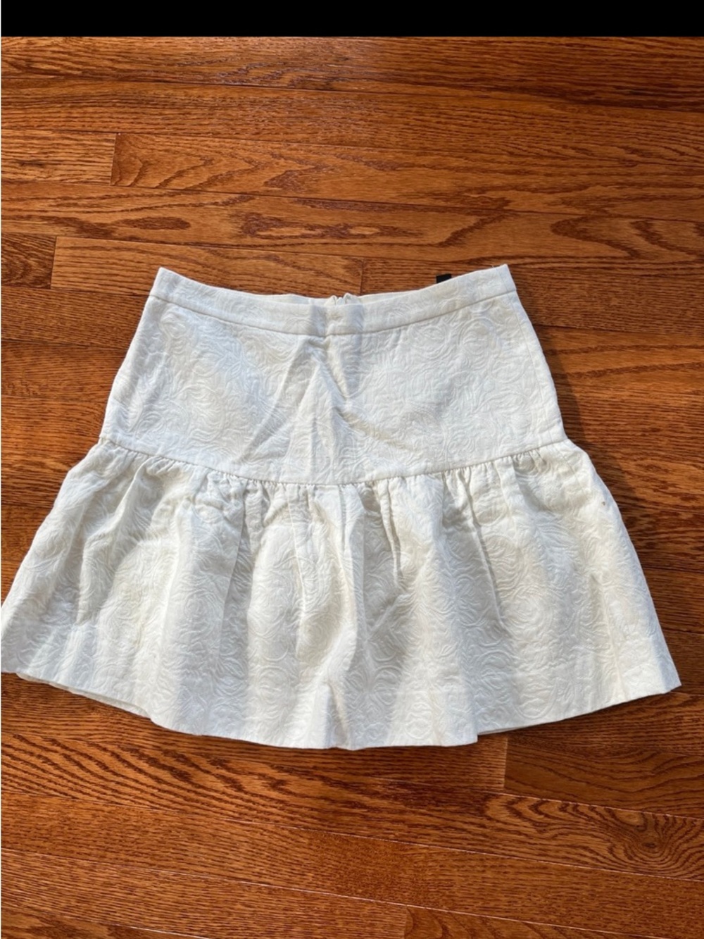 J crew mini fit flare skirt in cream